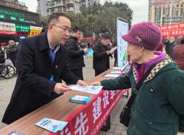 《榜樣在身邊》系列報道——優(yōu)秀黨務工作者①周偉：黨建領(lǐng)航 書寫供水新篇章
