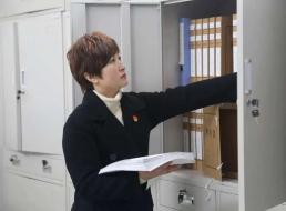 《榜樣在身邊》系列報(bào)道——優(yōu)秀共產(chǎn)黨員④洪葉：審計(jì)先鋒的擔(dān)當(dāng)與堅(jiān)守